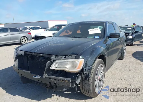 2012 Chrysler 300 из США, поврежденный, VIN 2C3CCAAG8CH116640